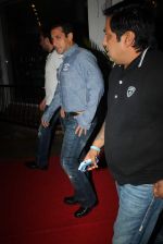 Salman Khan at Prem Chopra_s bash for the success of Sharman Joshi_s film Ferrari Ki Sawaari on 20th June  2012 (149).JPG
